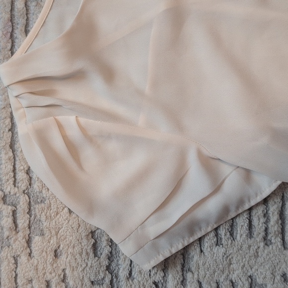 Charming Charlie Cream Blouse - Picture 4 of 6